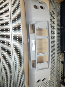 Бампер передній